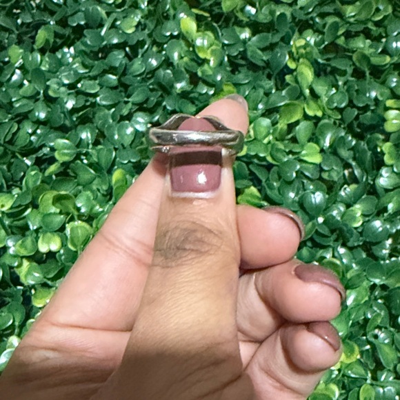 Ring - Picture 4 of 6